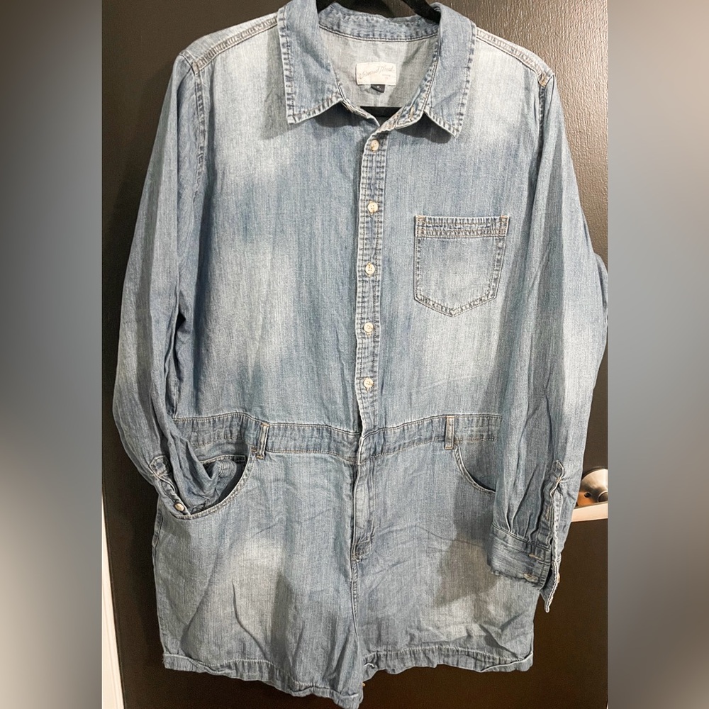 Excellent Condition Universal Thread Denim Long S… - image 1